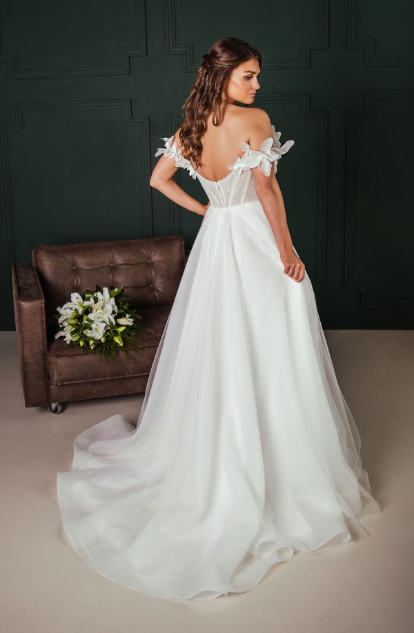 xnauti.com-bridal-product-AUSTINI-img-8