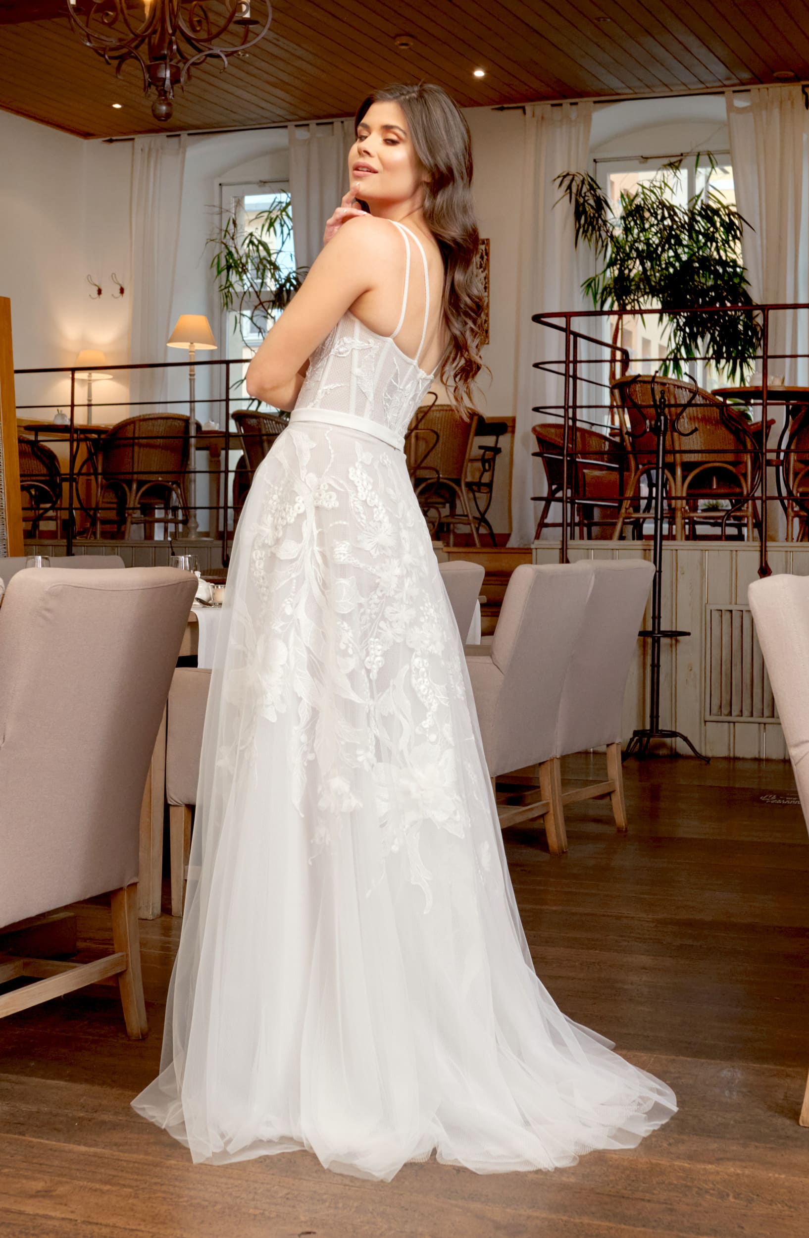 xnauti.com-corset wedding dress-product-Isida-img-3