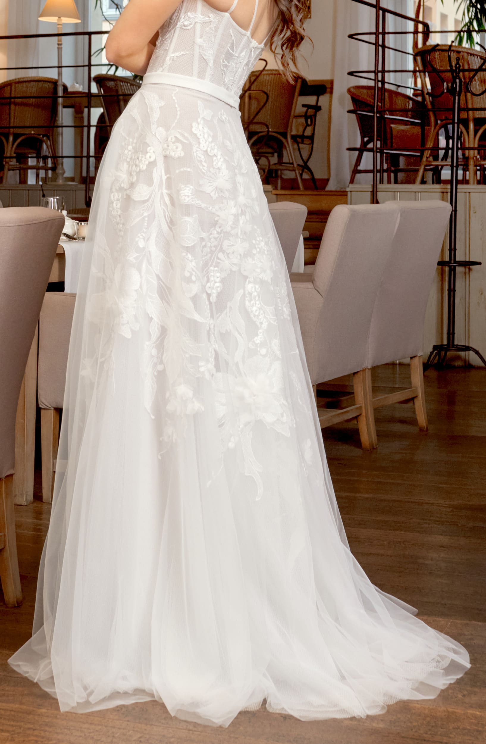 xnauti.com-corset wedding dress-product-Isida-img-4