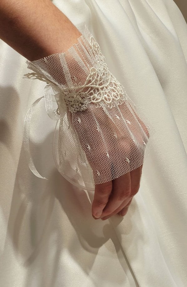 xnauti.com-cuff-product-Lolita-img-3