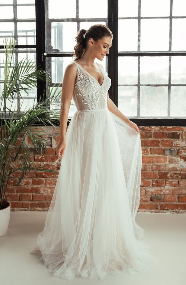 xnauti.com-wedding gown-product-Crux-img-3