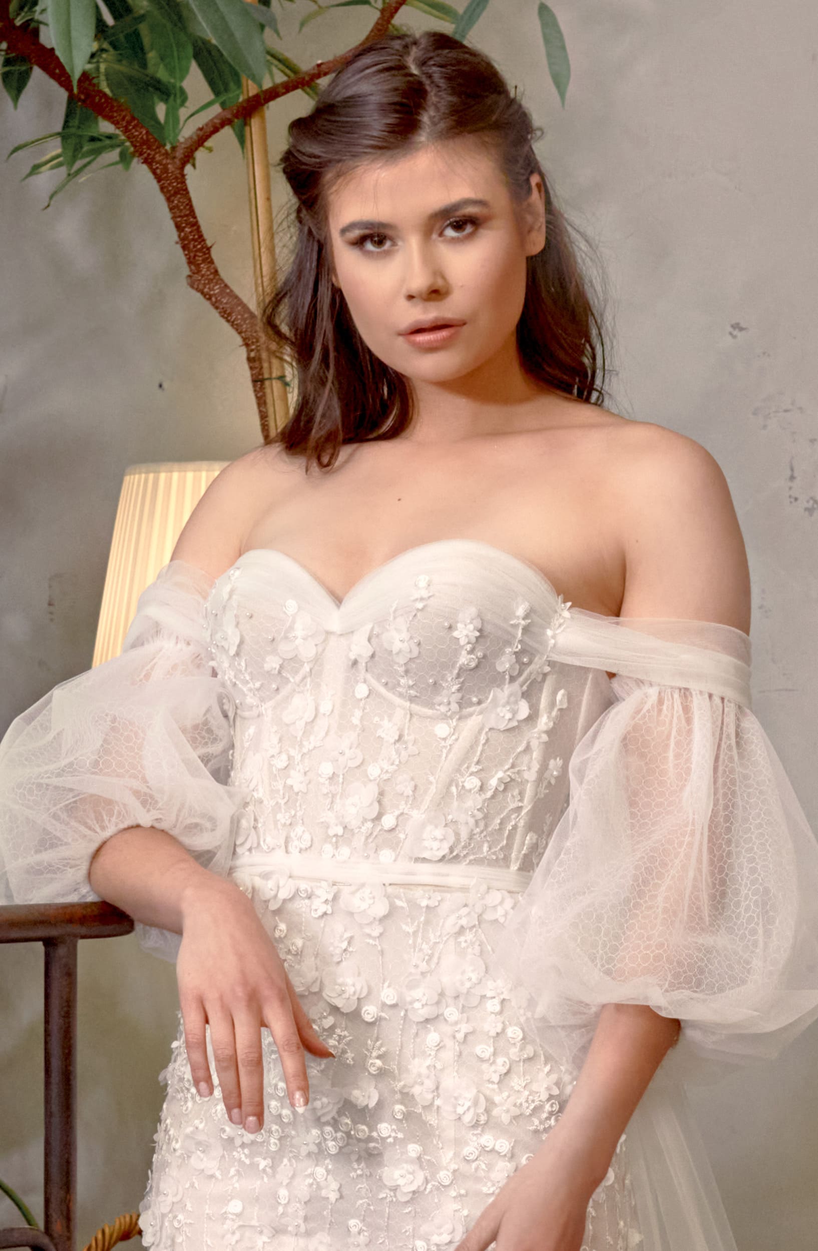 xnauti.com-elopement dress-product-Vega-img-1