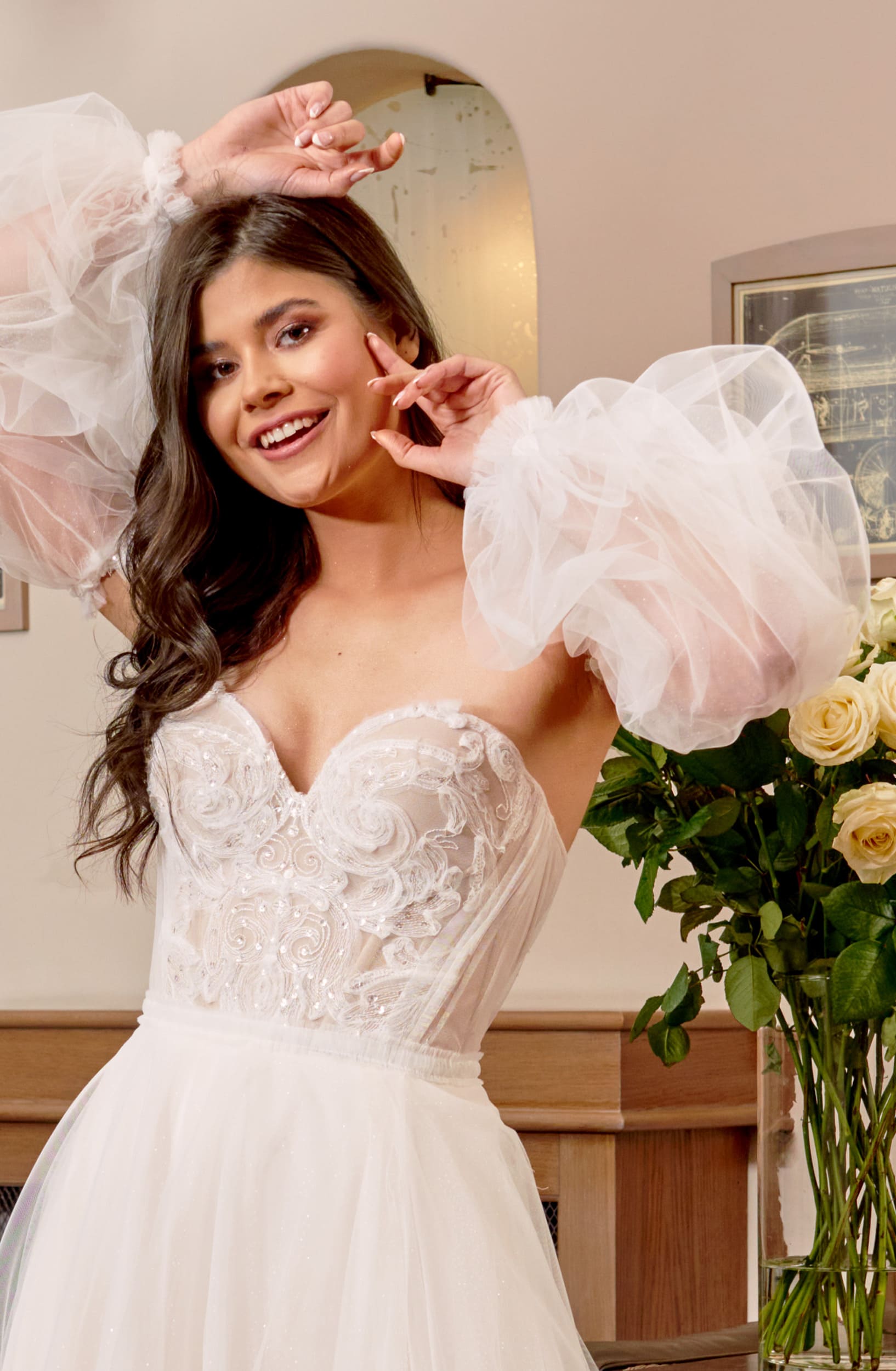 xnauti.com-white bridal dress-product-Capella-img-5